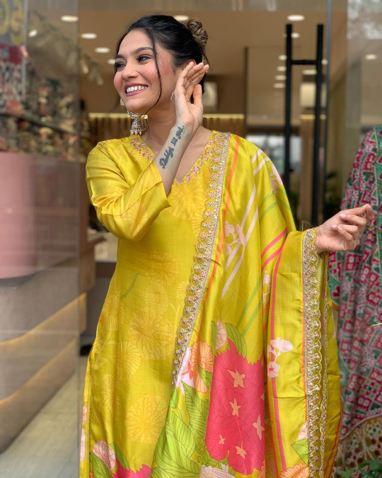 Yellow Beautiful and Simple Straight Kurta Set with Bottom and Dupatta