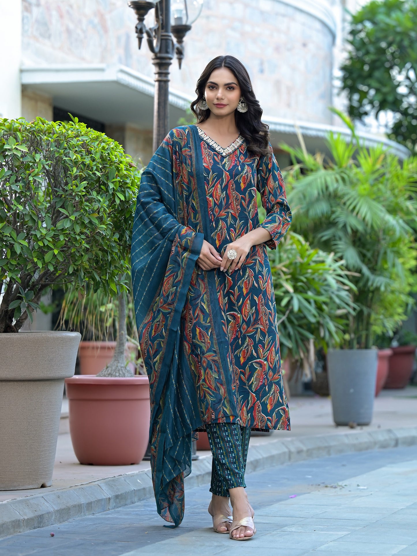 New Beautiful Design Rayon Kurta With Pant And Dupatta